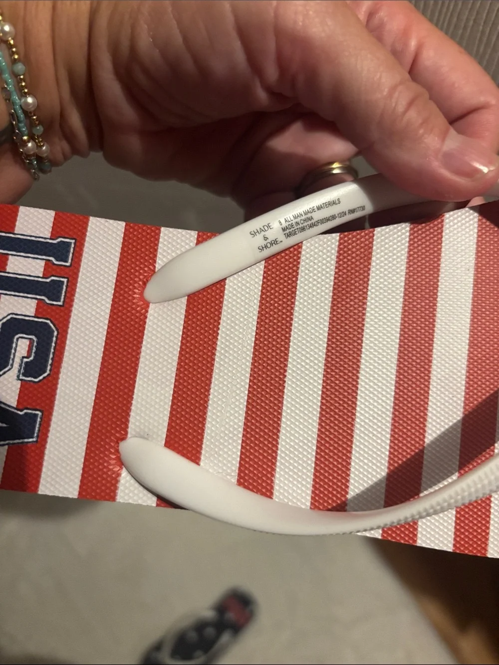 Shade & Shore women’s USA Flag Flip Flops - Red, White & Blue